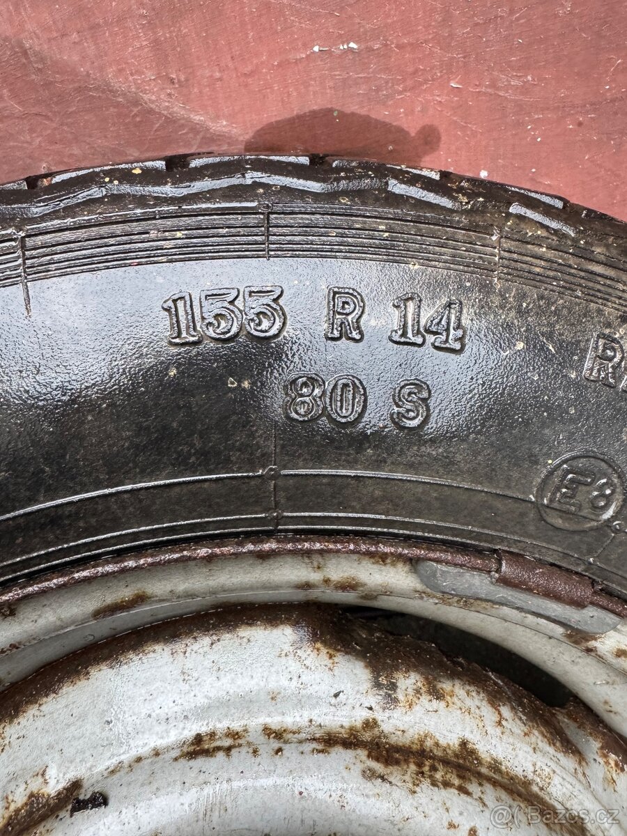 Puklice skoda 155/80 R14 - 8