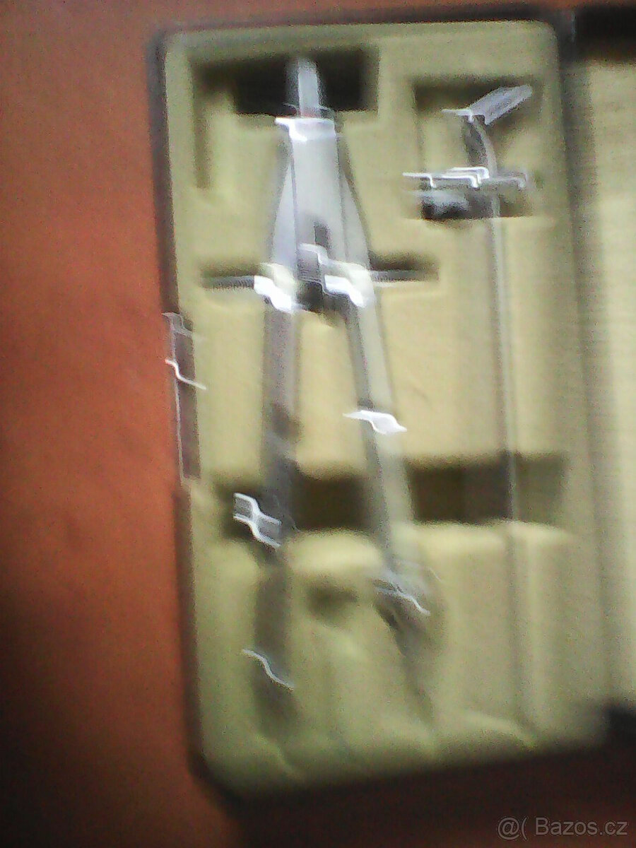 PRODÁM PERA A ŠABLONY ROTRING - 8