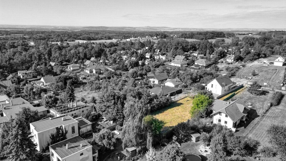 Prodej stavebního pozemku 1148 m² Týnec nad Labem - 8