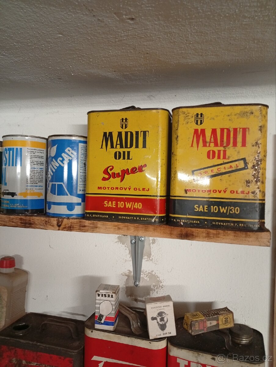 Retro plechovky a dekorace - 8