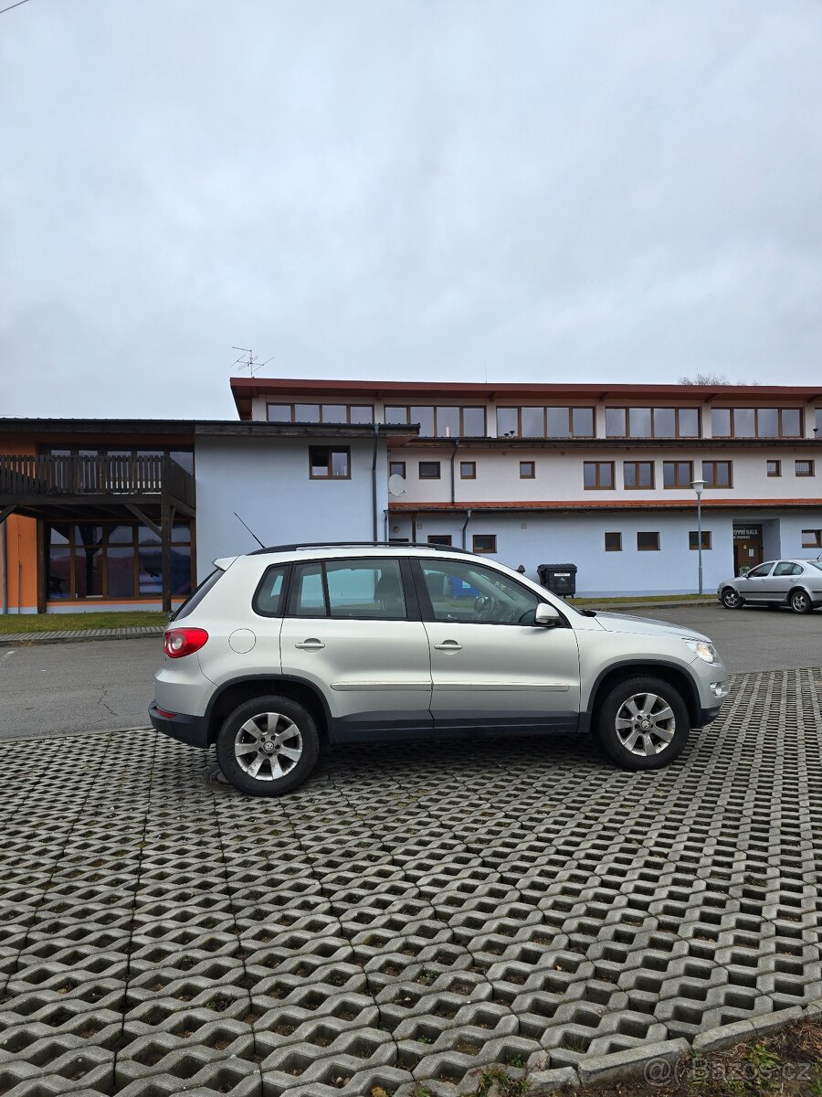 Volkswagen Tiguan, 1.4 TSI 110 Kw 4x4 4MOTION Klima,výhřev - 8
