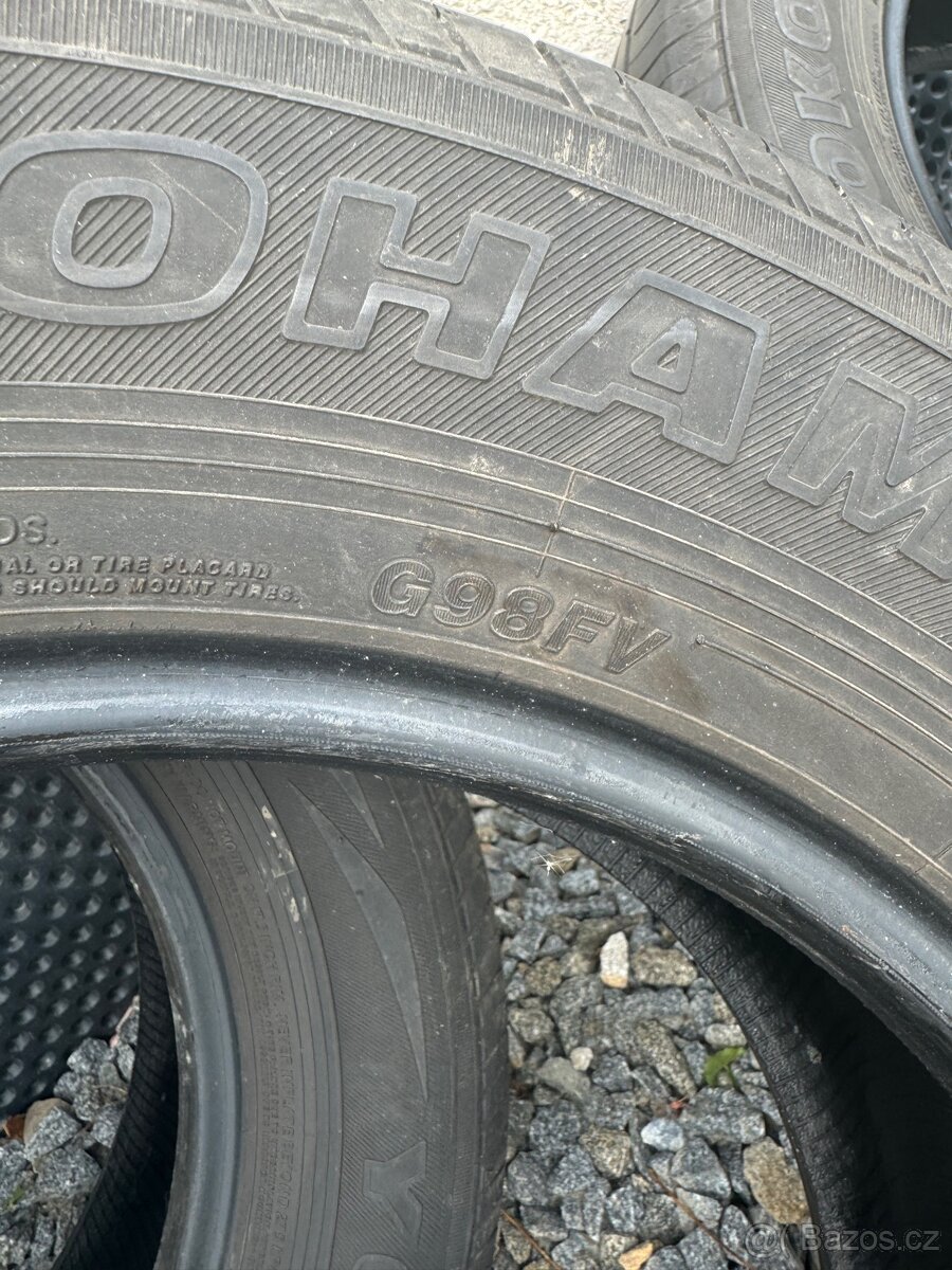 4 ks Prodám použité pneu 225/65 r 17 cena za sadu. - 8