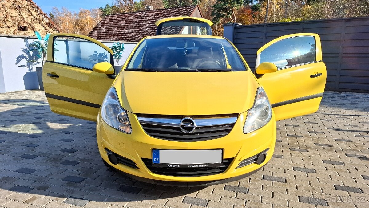 Opel Corsa III 1,0i - 44kw. SLUŠNÝ STAV - NOVÁ STK+EM - 8