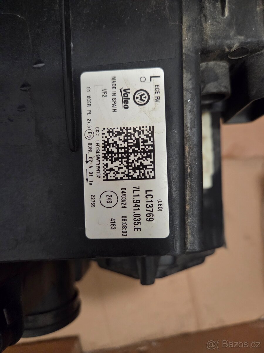 Léve predni světlo Transportér 6.1 - 8