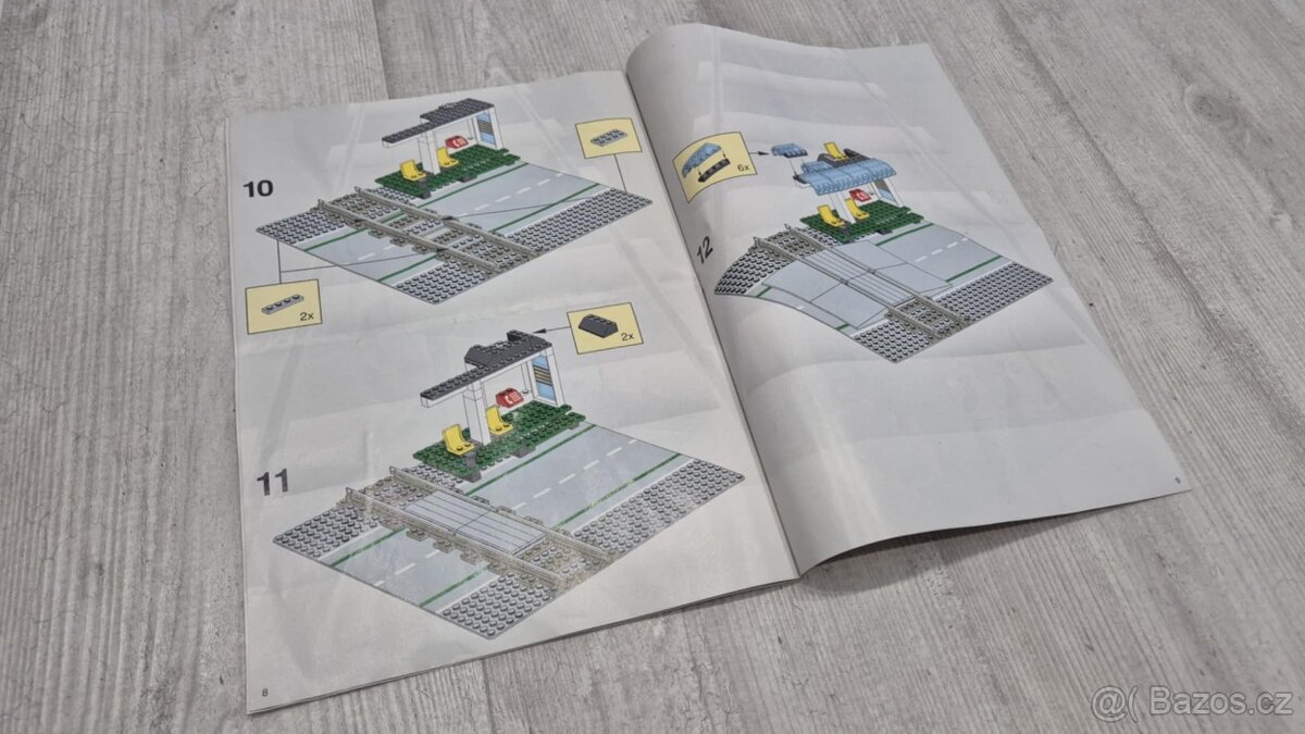 LEGO 4532 9V Vlak - Manual Level Crossing - 8