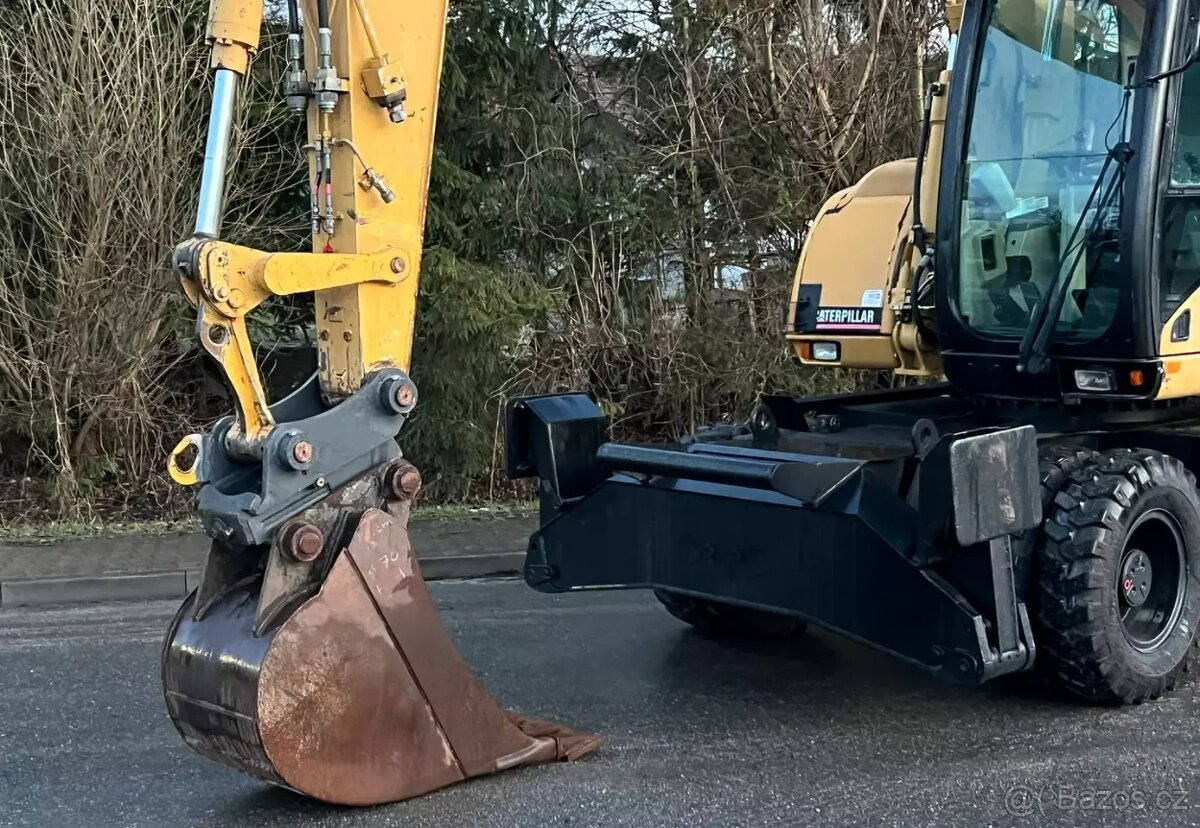 Caterpilar M315C - 8