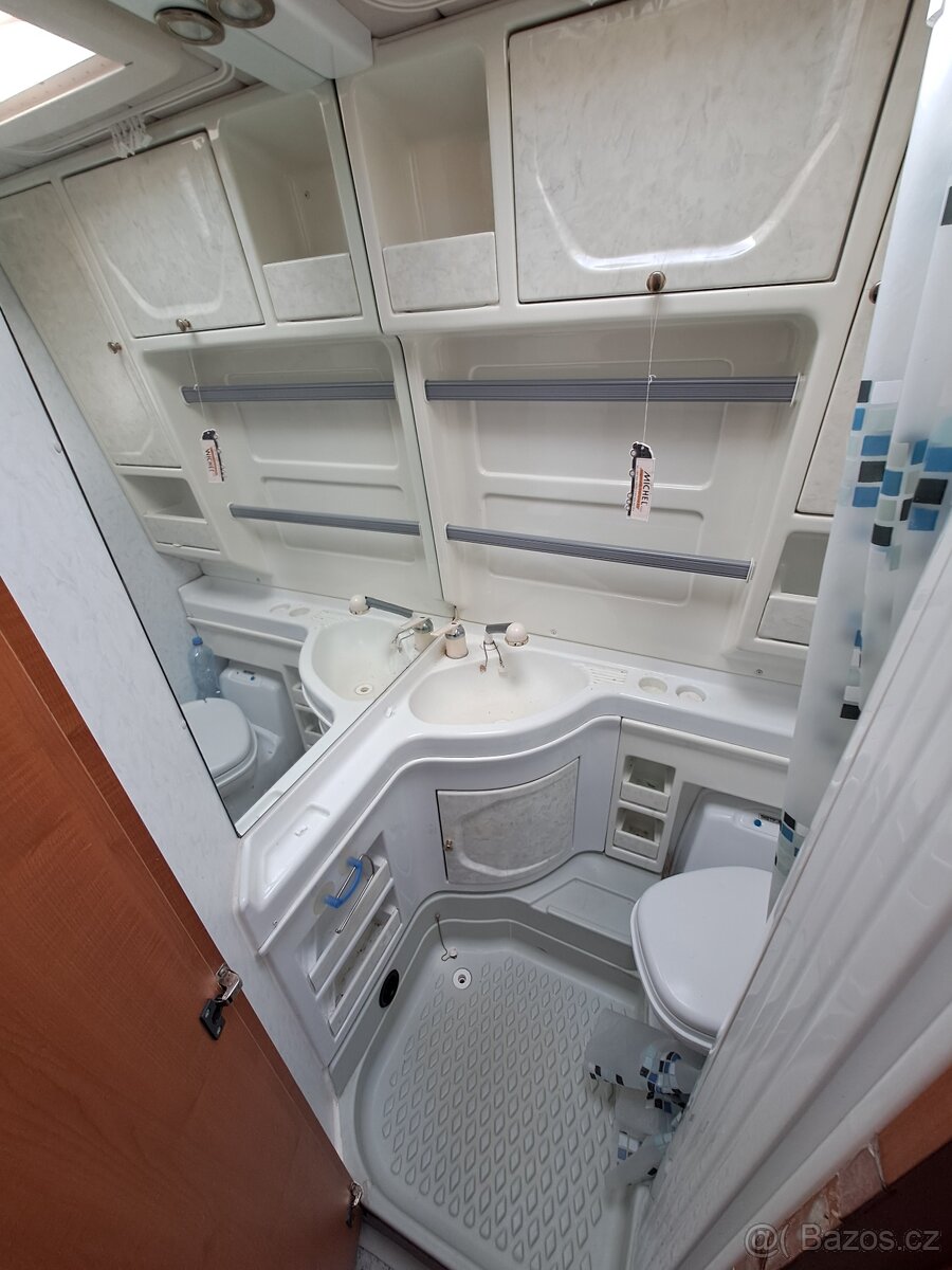 Obytný automobil - 8