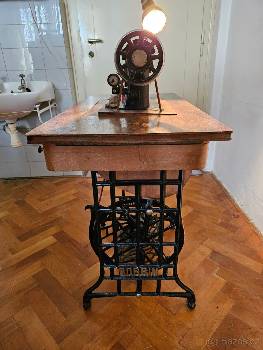 Šicí stroj Bobin - 8