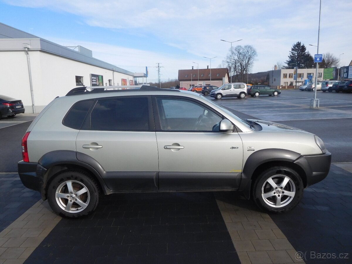 Hyundai Tucson 2.0CRDi 16V Confort+ 4WD, 83 kW, Automat - 8