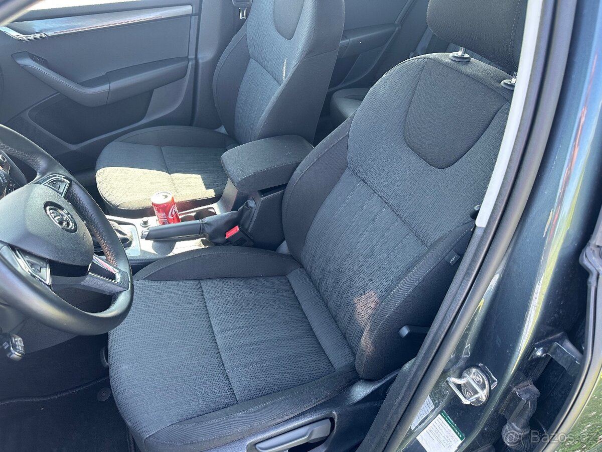 Skoda octavia 2.0 tdi 110kw Dsg - 8