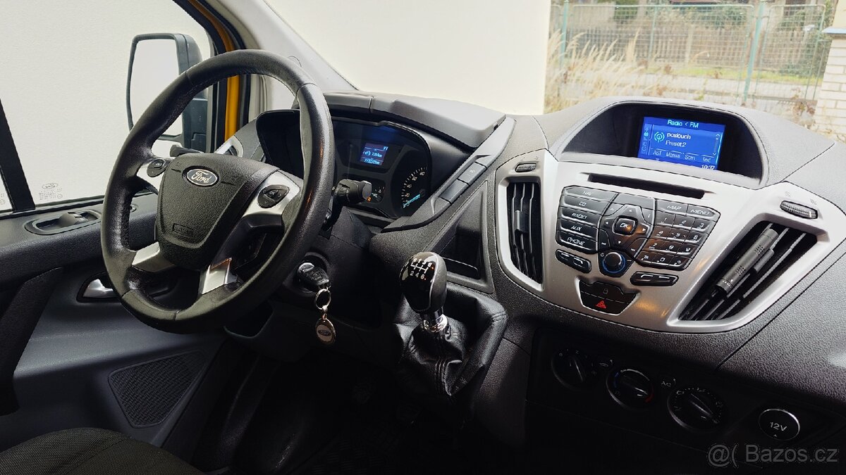 Ford Transit Custom 2,2 TDCi 74kW - 8