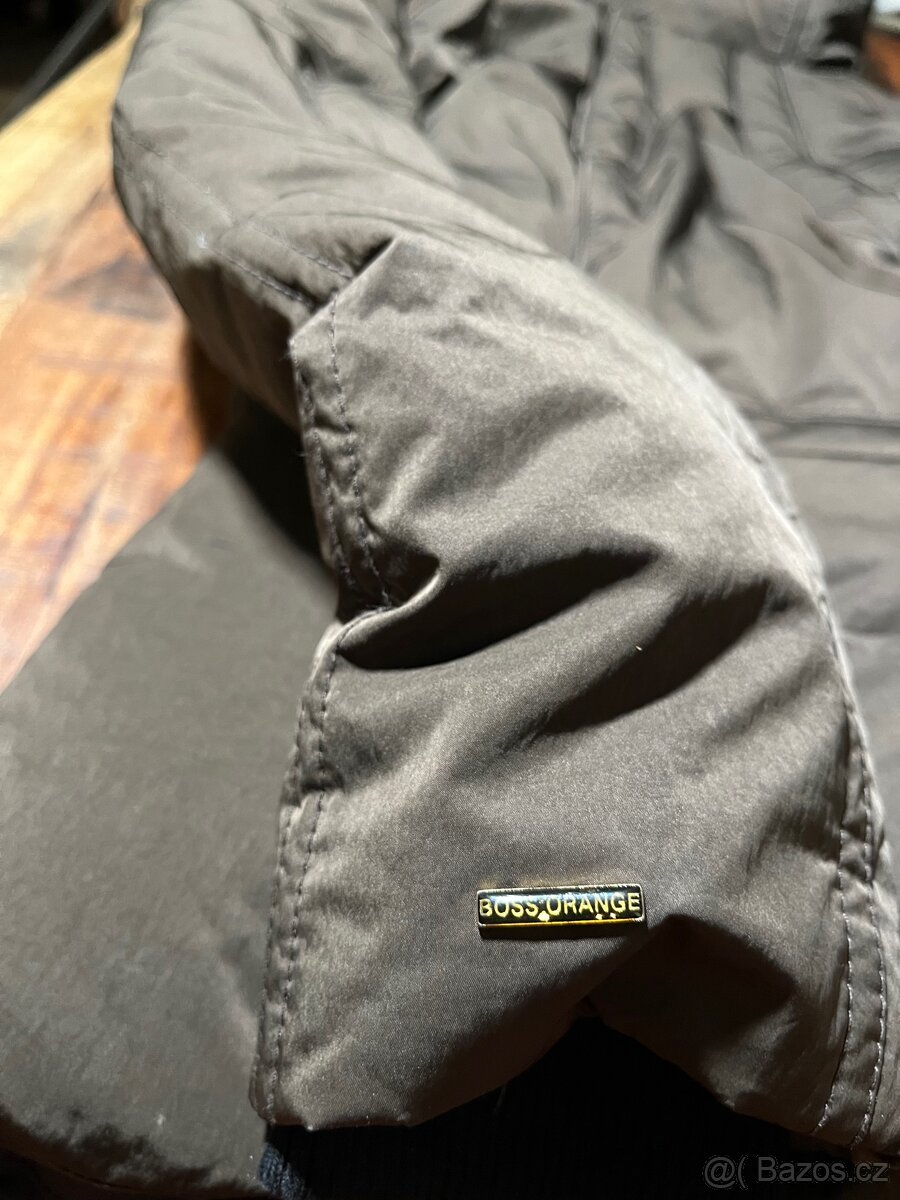 Nový péřový kabát Hugo Boss - 8