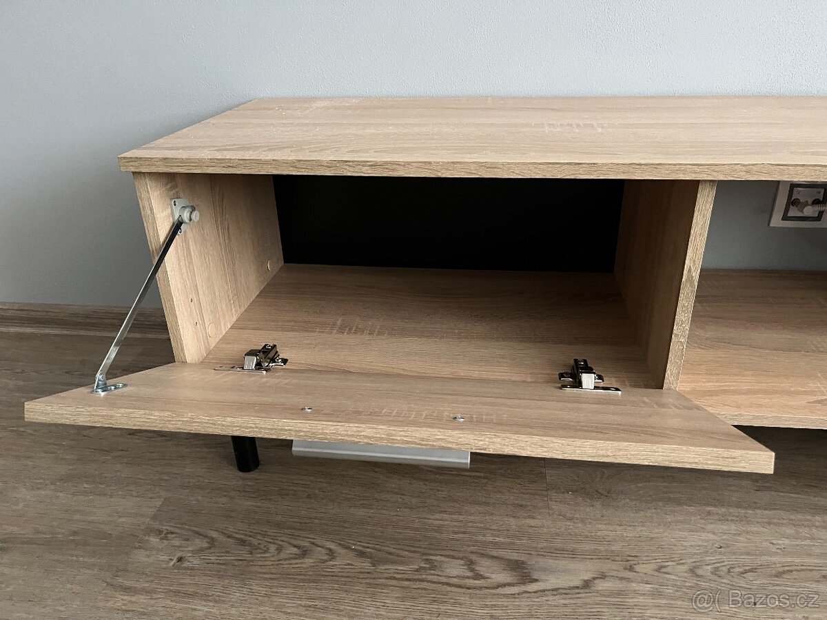 Obývací stěna Salesa - 8