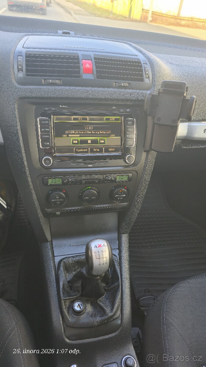 Skoda octabia 2.0 tdi 4x4 - 8