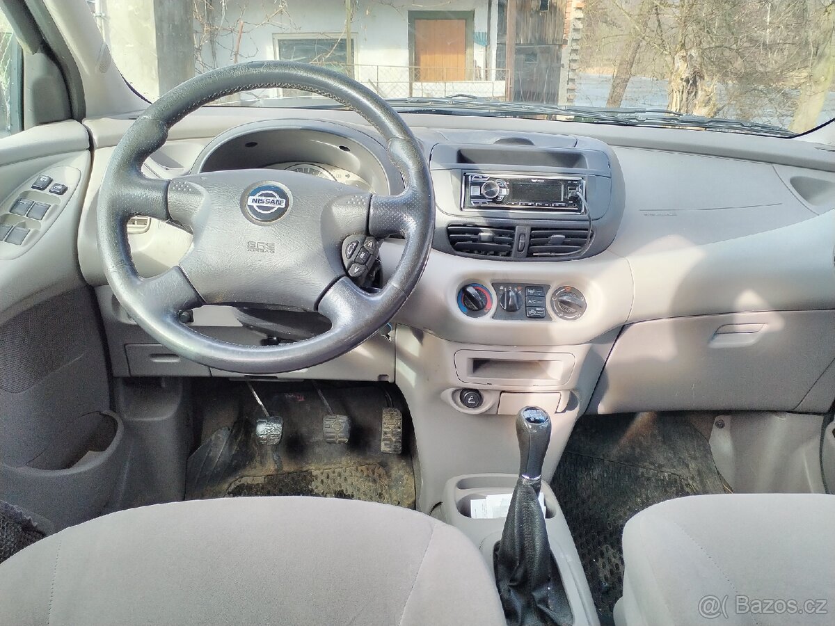 Nissan Almera Tino 1,8 LPG - 8