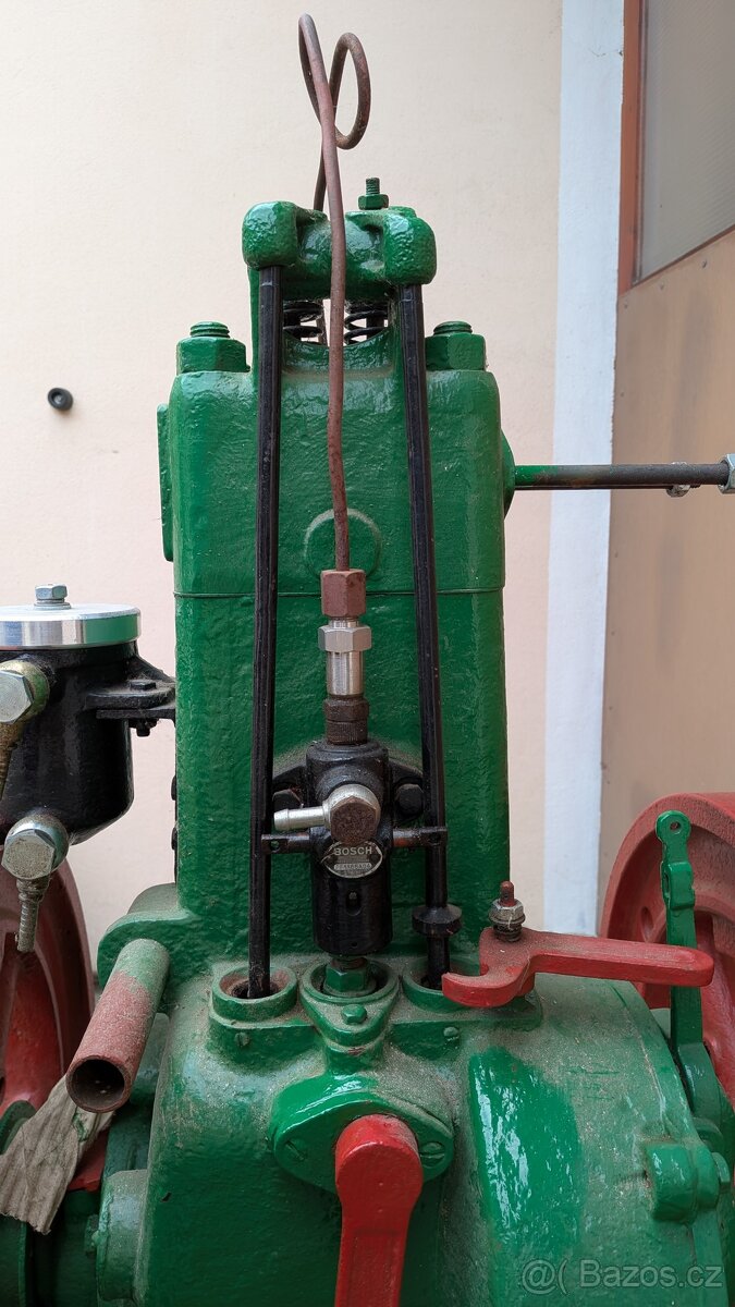 Stabilní motor Slavia Diesel 4HP - 8