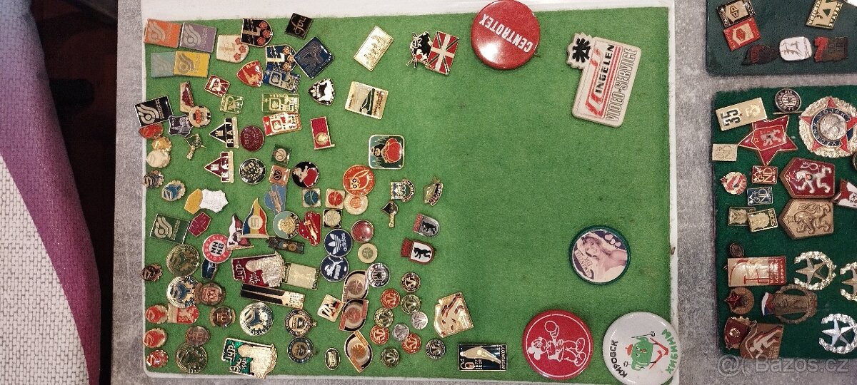 VELKÁ SBÍRKA ODZNAKŮ + MEDAILE + MINCE – 40+ LET STARÉ - 8