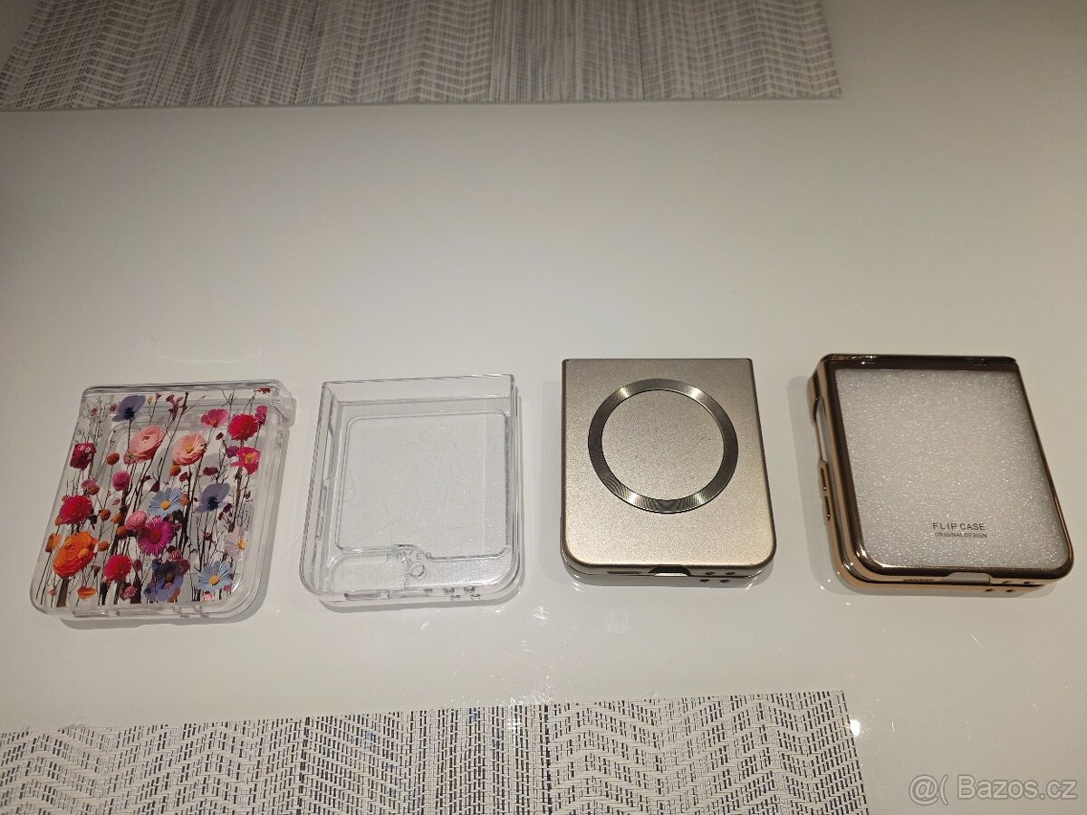 Samsung Z Flip 6 256 GB gold - top - 8