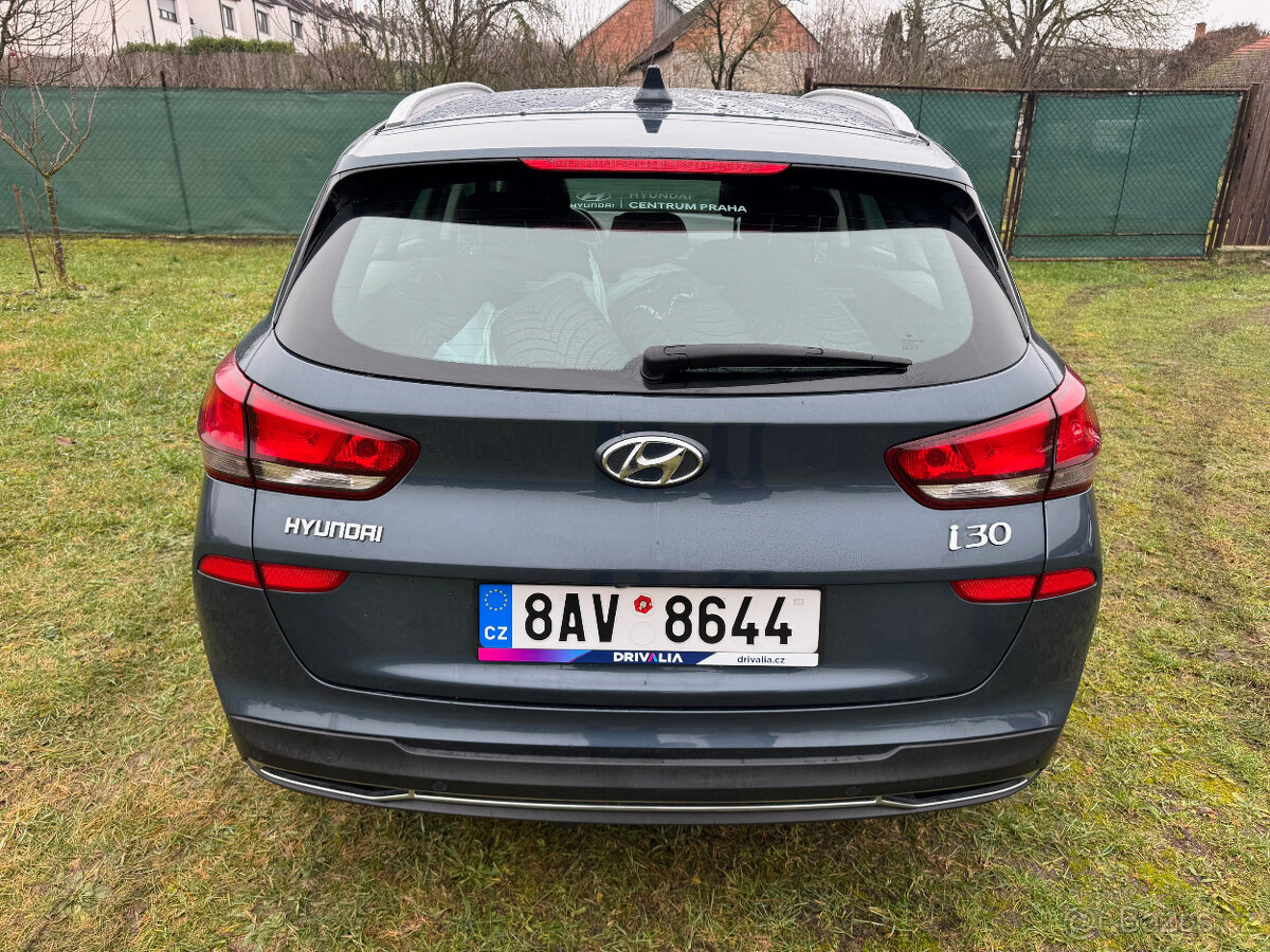i30 1.6CRDi 85kW NOVÝ MODEL ZÁRUKA KAMERA KOUPENO V ČR DPH - 8