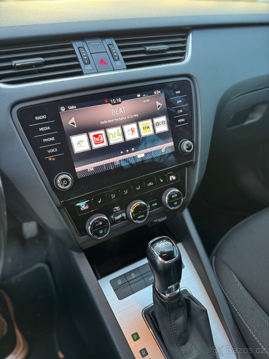 Škoda Octavia 1.6 TDi ambition - 8