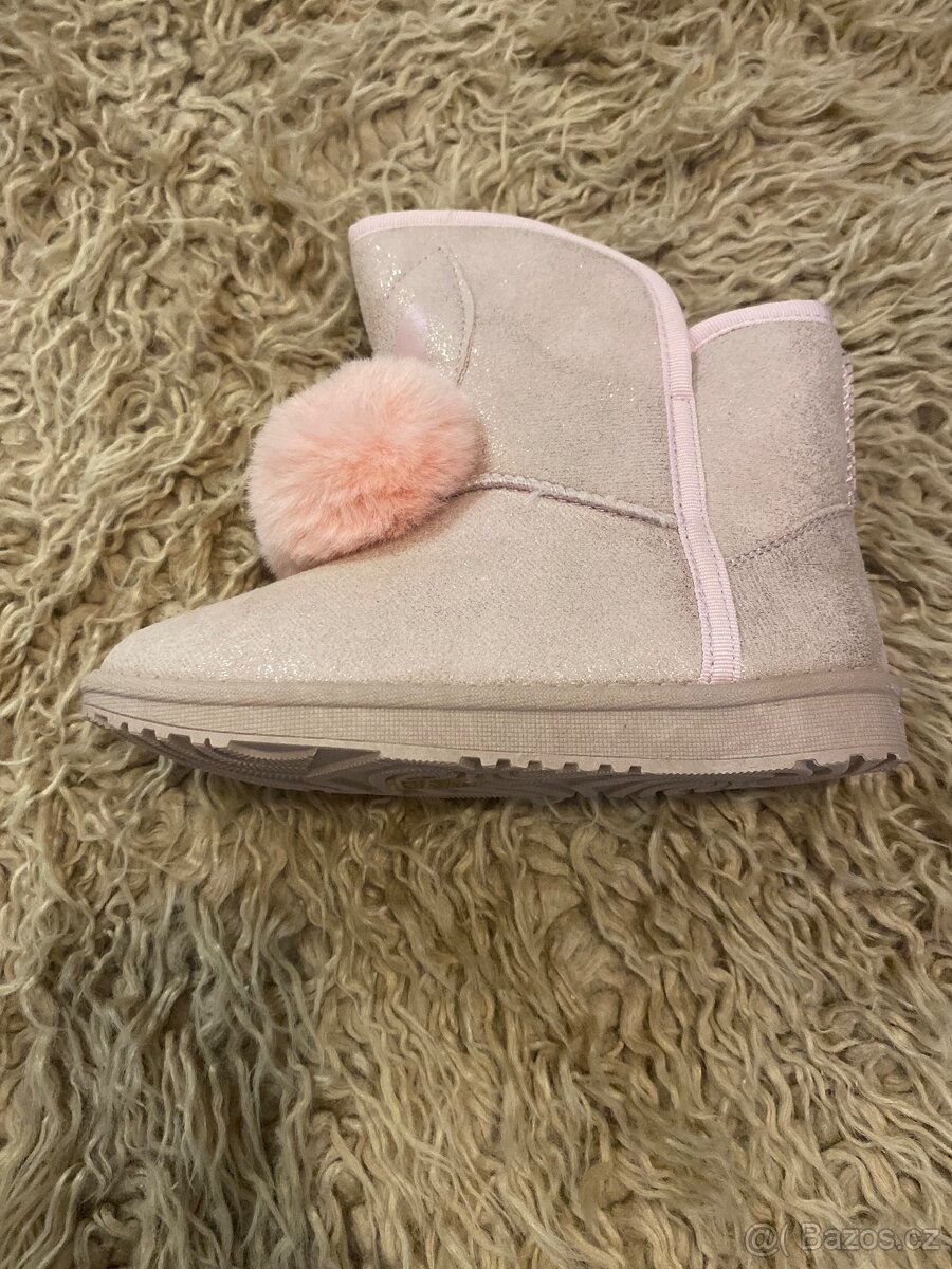 Dívčí válenky - 8