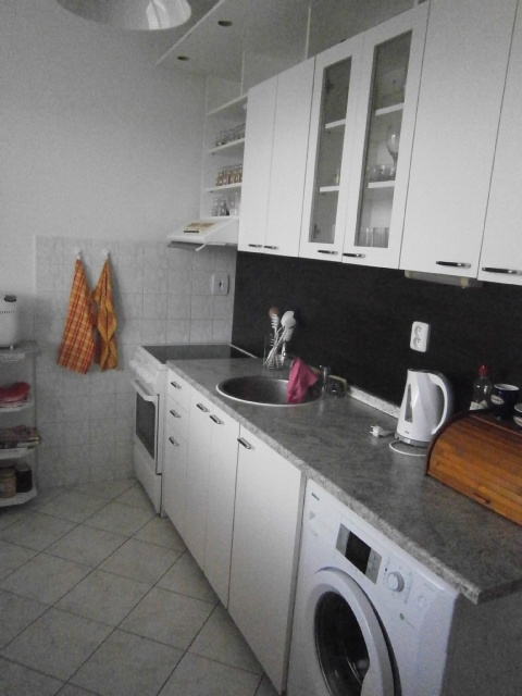 Pronájem 2+1 Třebíč, Dělnické nám. - 8