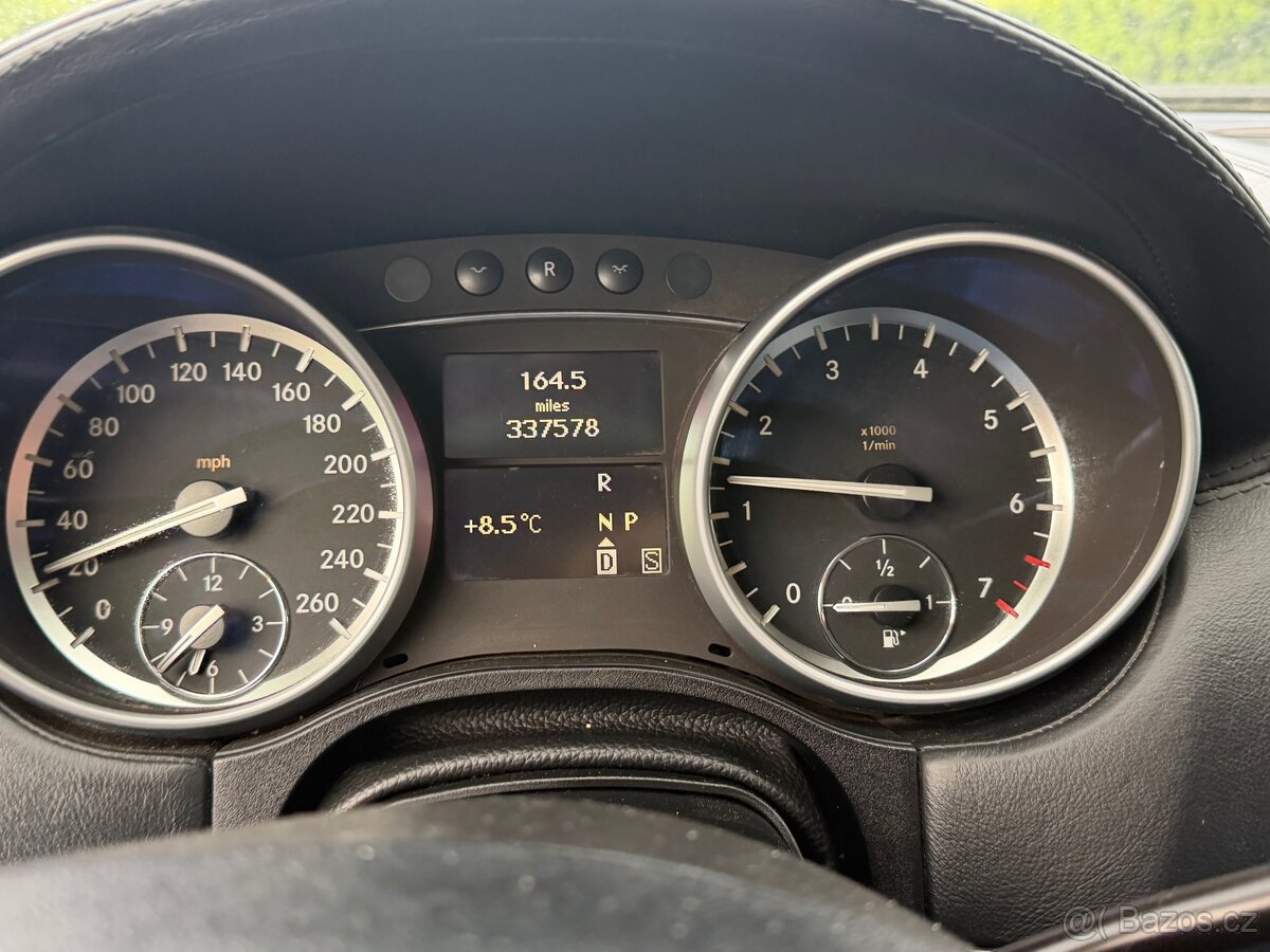 Mercedes benz gl 500 - 8