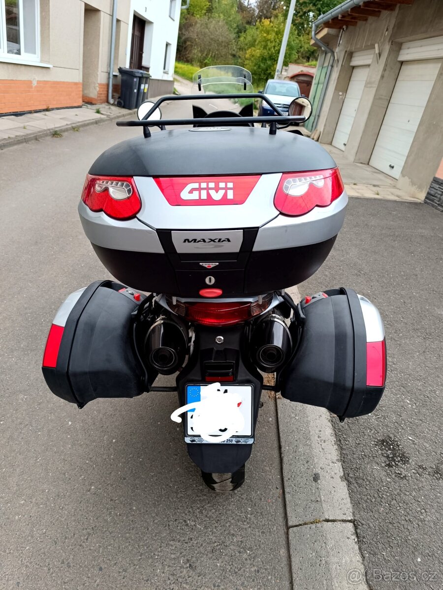 Honda Varadero 1000XL - 8