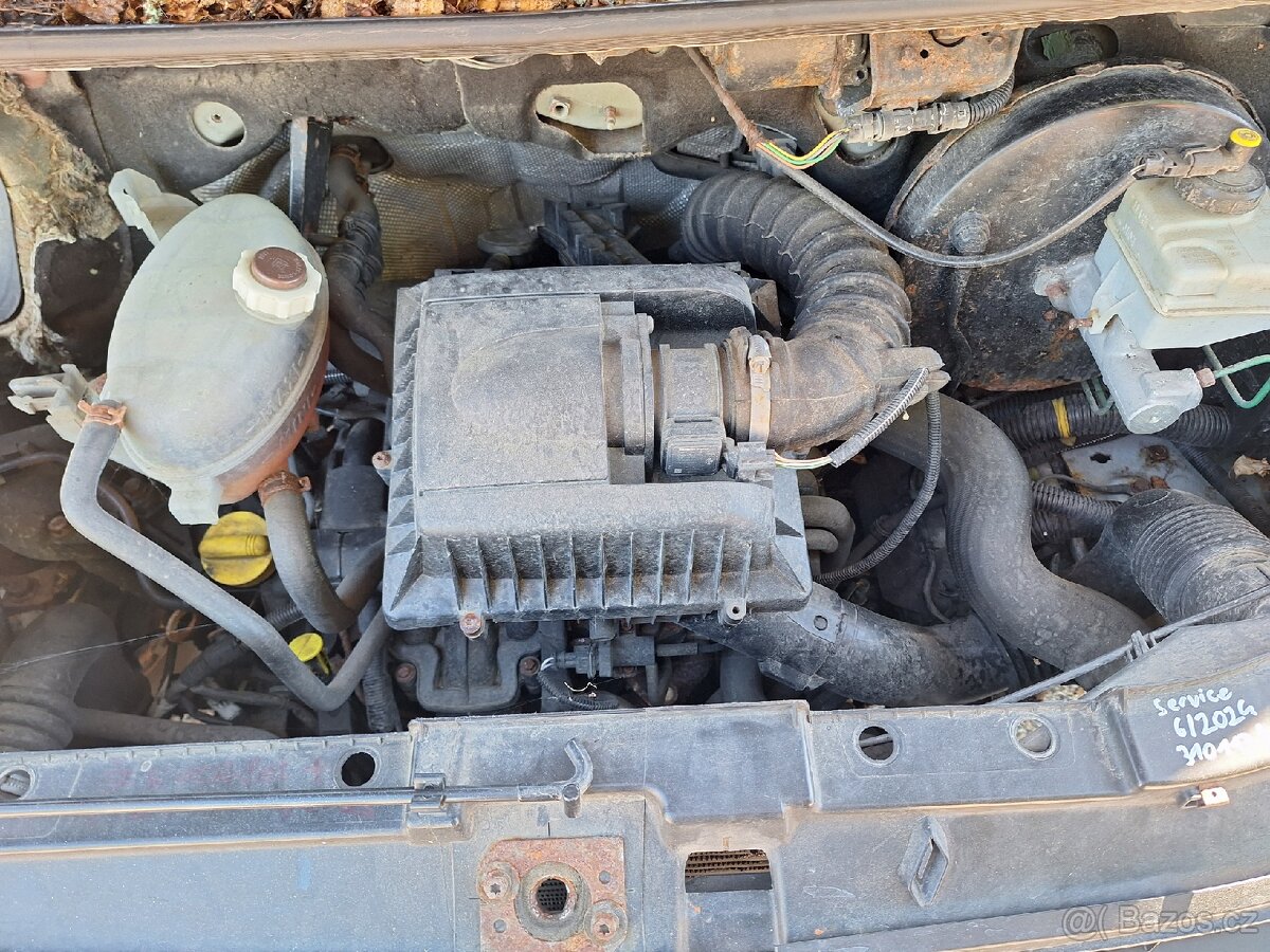 Renault Master 2,5TDCI - 8