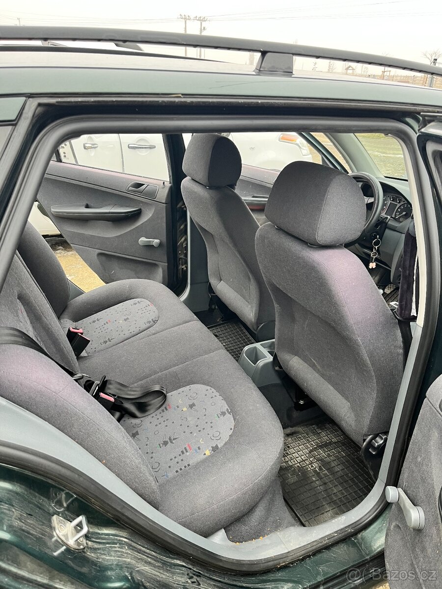 Škoda Fabia 1.4mpi 2002 - 8