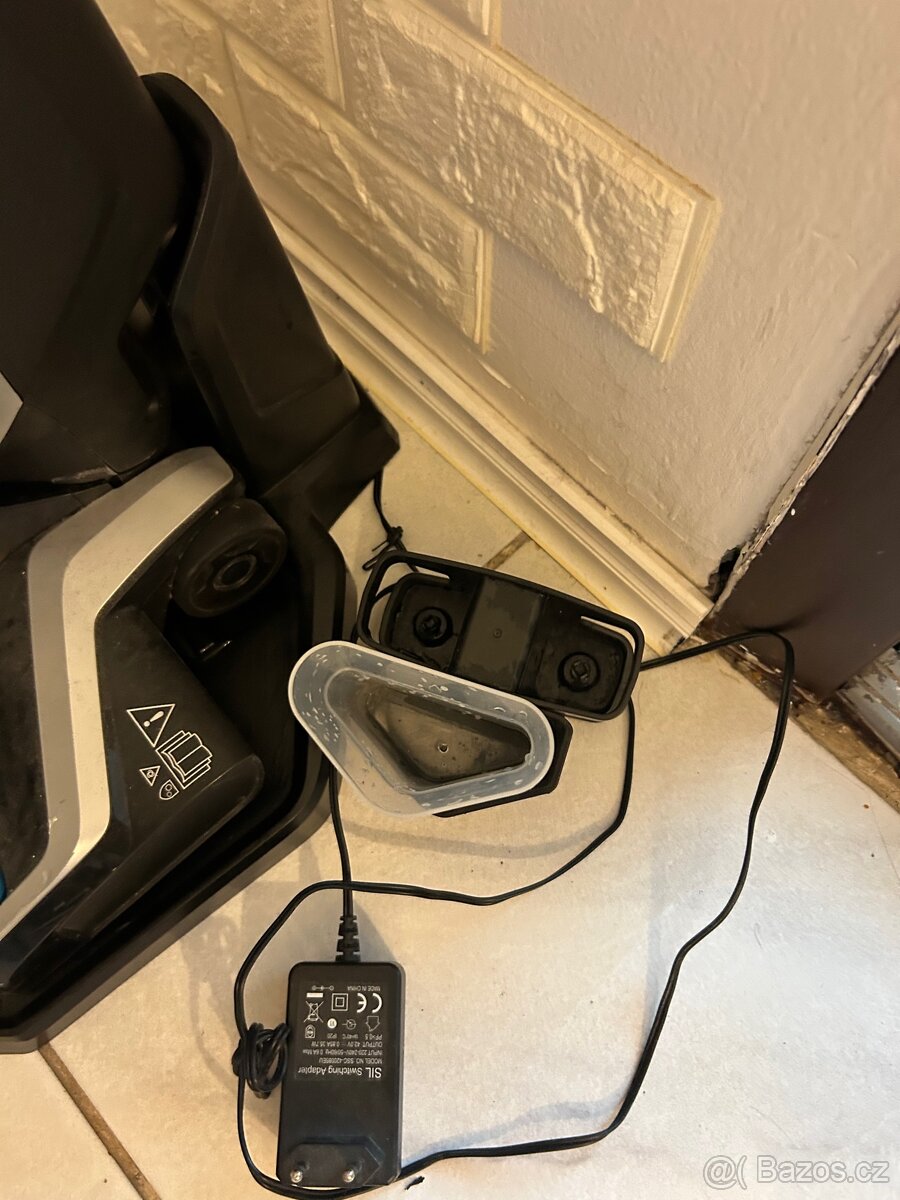 Vysavač Bissell CrossWave Cordless 2582N - 8