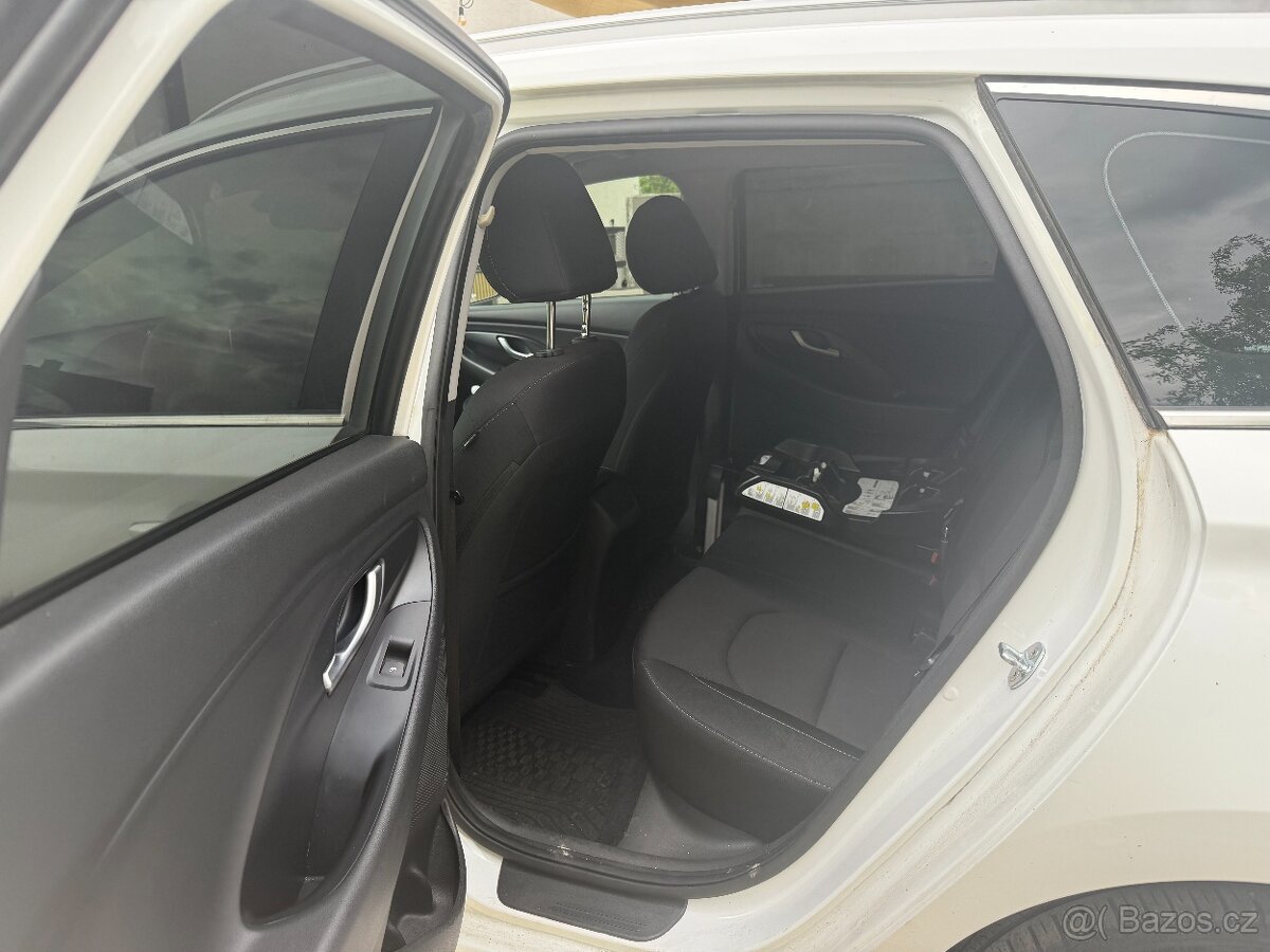 Hyundai I30 combi r.v.2018 - 8