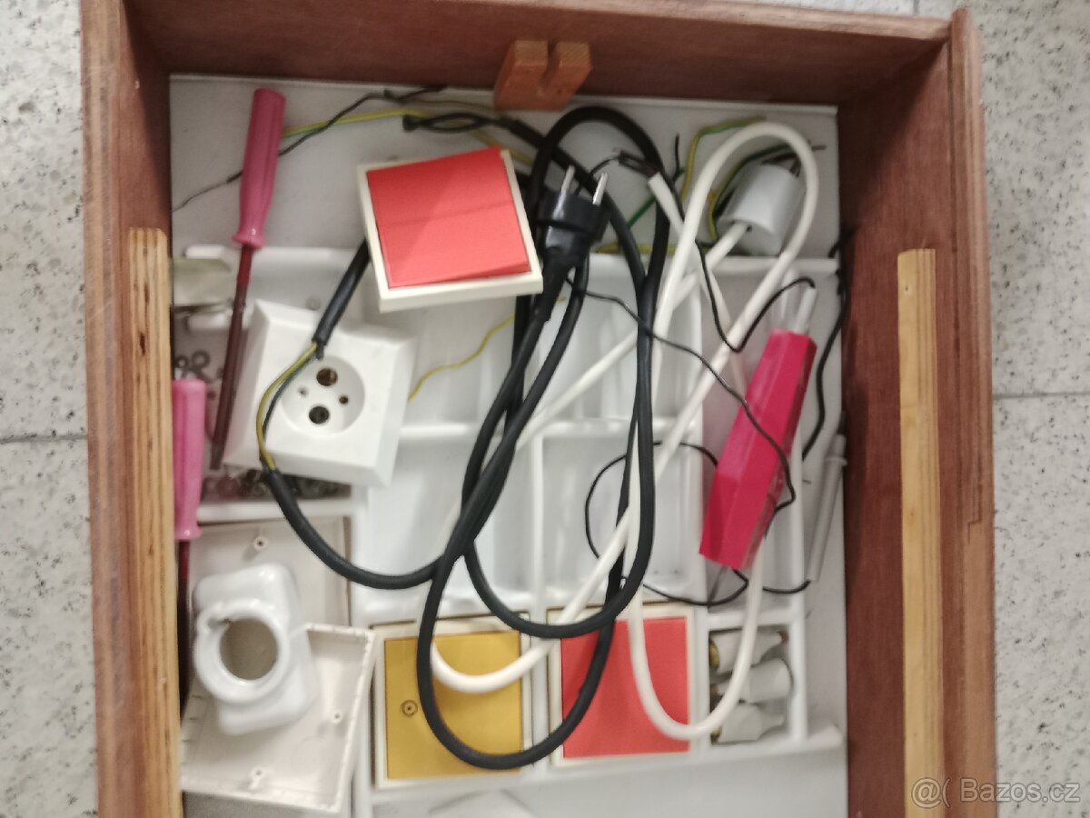 Elektromontážní souprava - 8