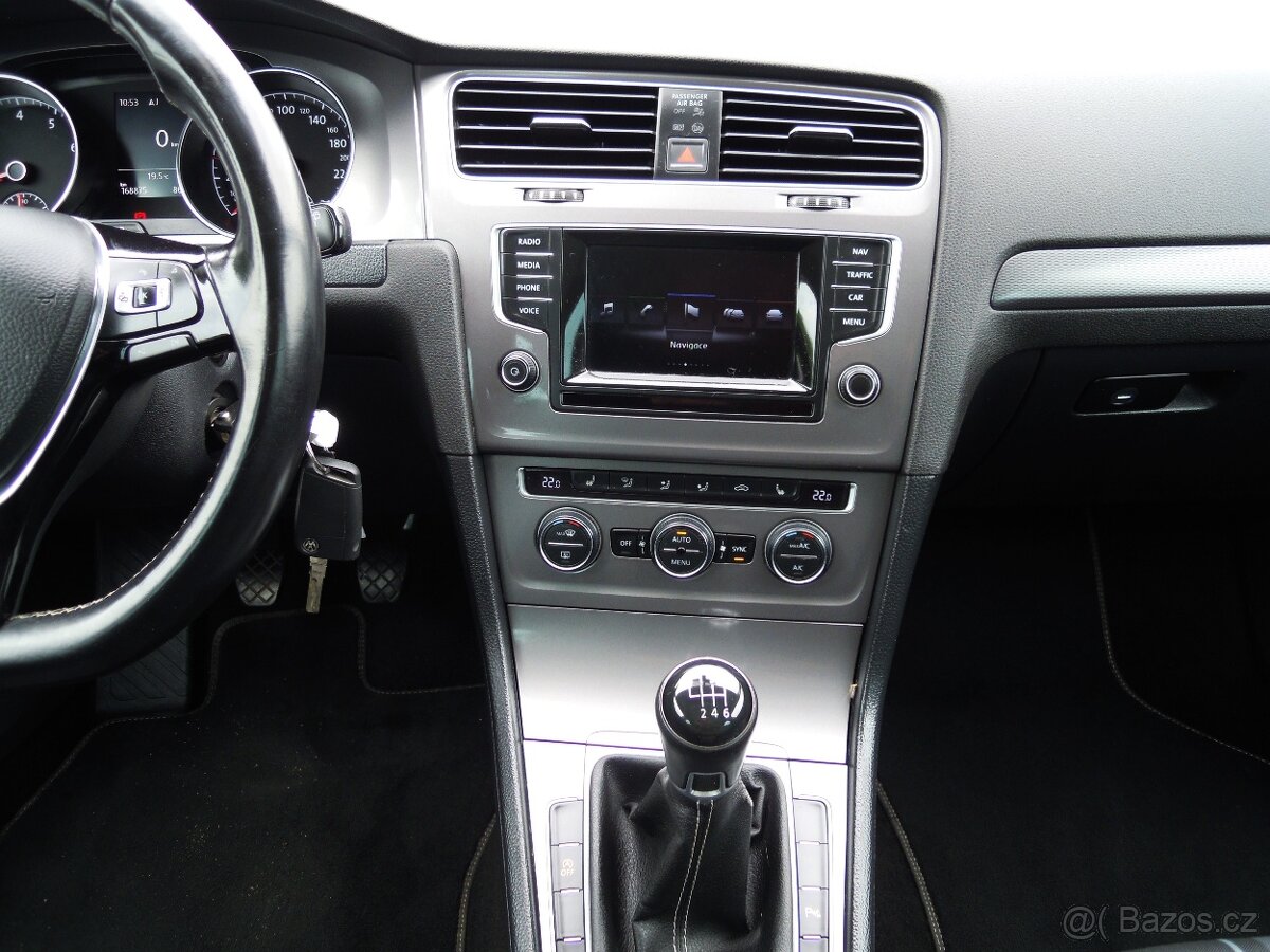 Volkswagen Golf, 1.4TSi SERVIS - ORIG.KM - 8