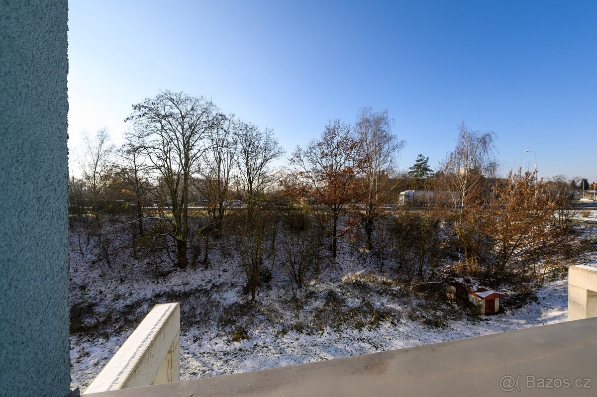 Pronájem bytu 2+kk 64 m², Plzeň - Severní Předměstí - 8