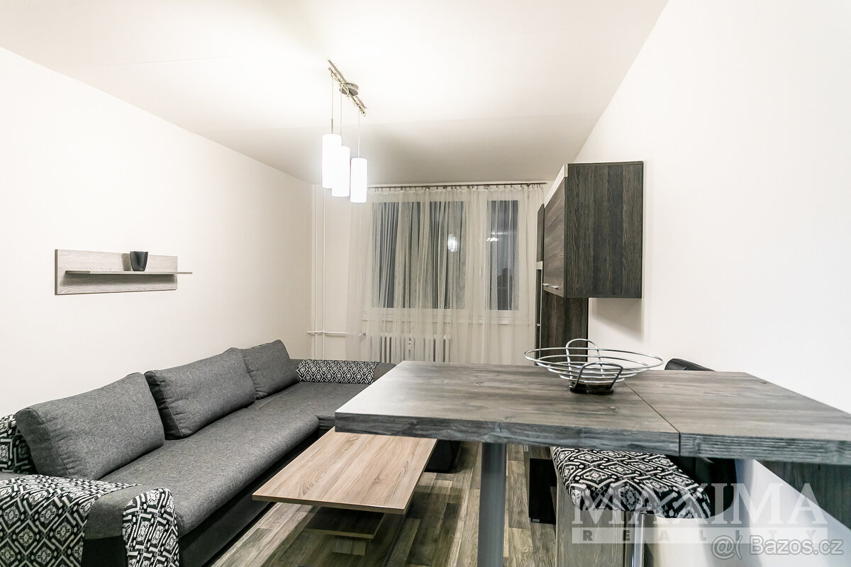 Byt 2+kk o ploše 46 m2 - Praha, Kobylisy - 8