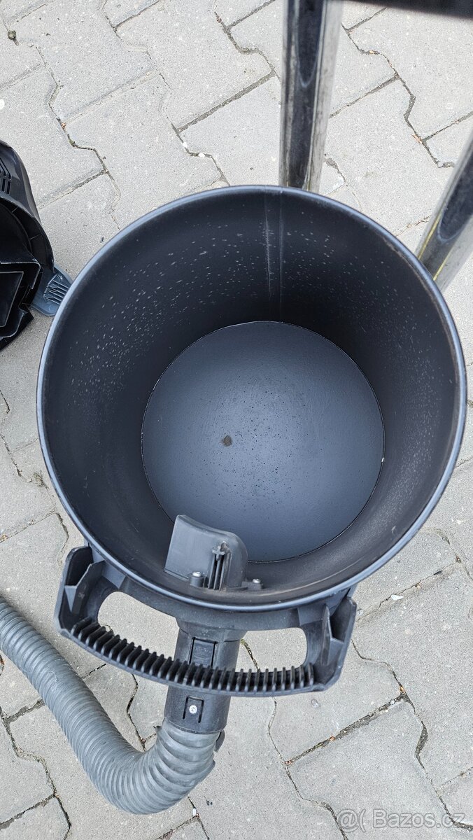 Vysavač karcher - 8