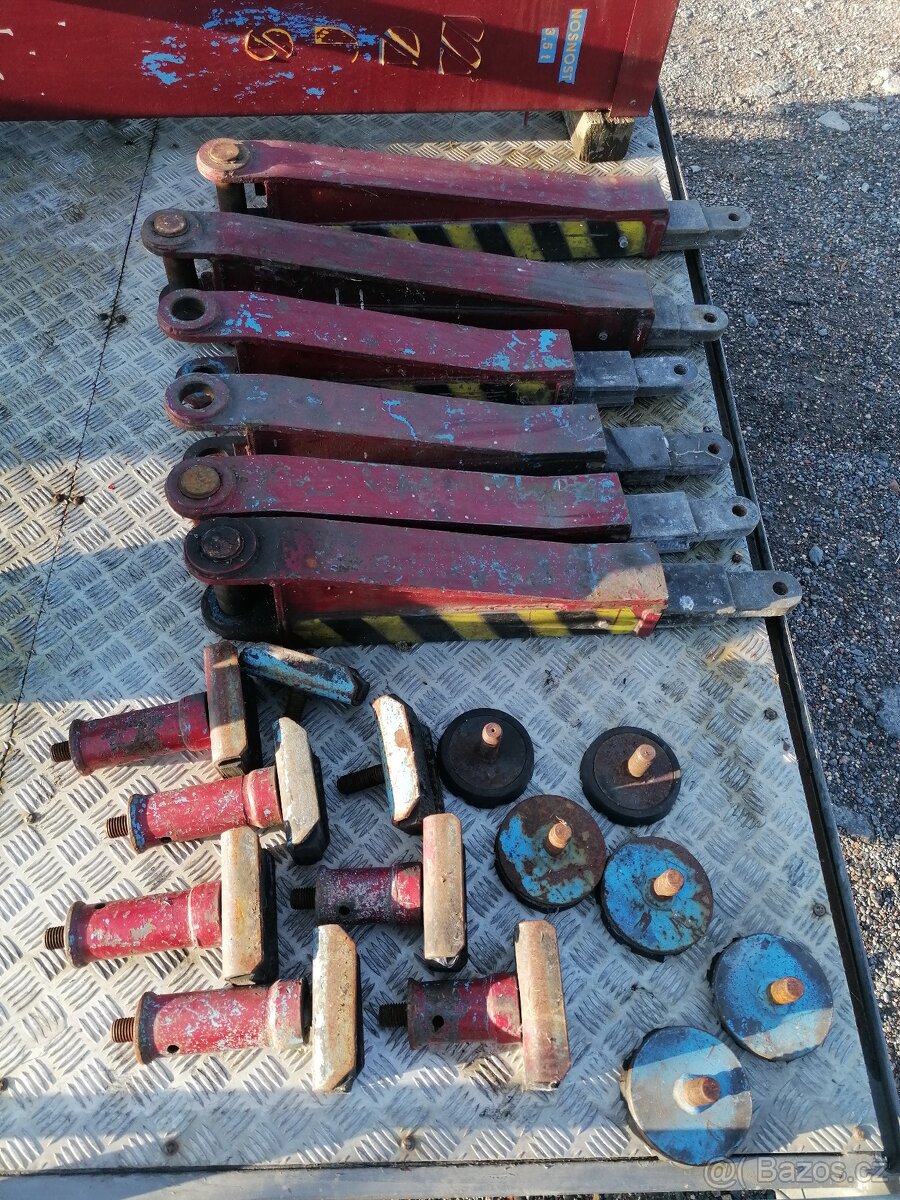 Dvousloupový zvedák 3500kg - 8