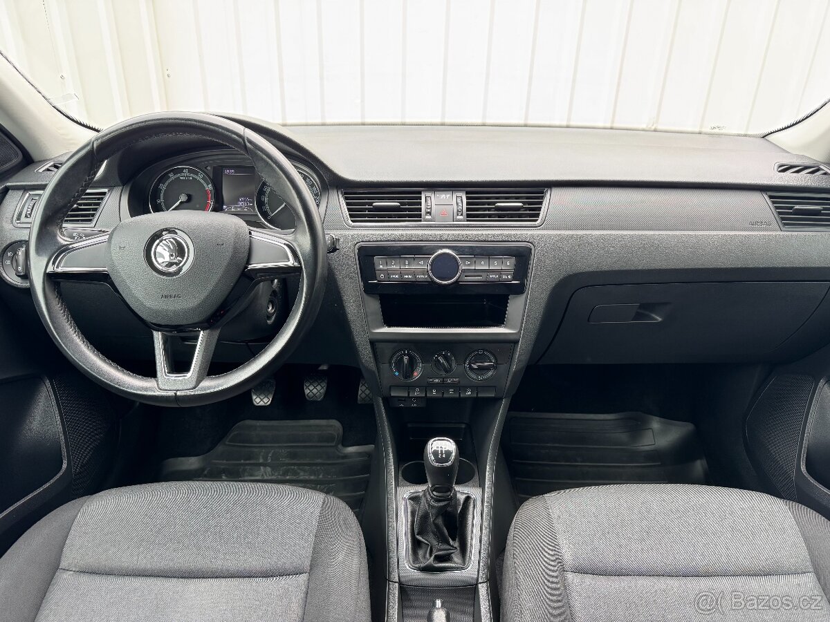 Škoda Rapid 1,0 TSI 1.maj původ ČR - 8