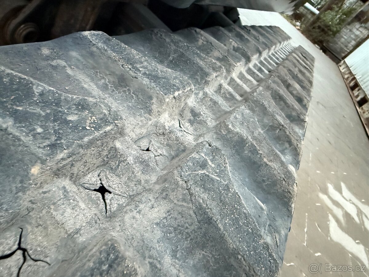 Bobcat E17z Minibagr 1,75T + 2x lžíce rok 2021 - 8