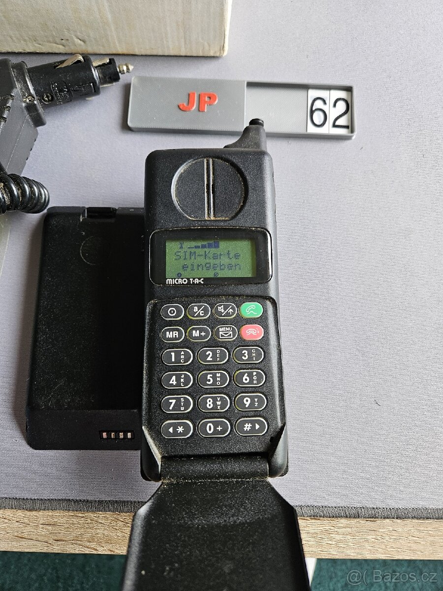 Motorola international 7200 - 8