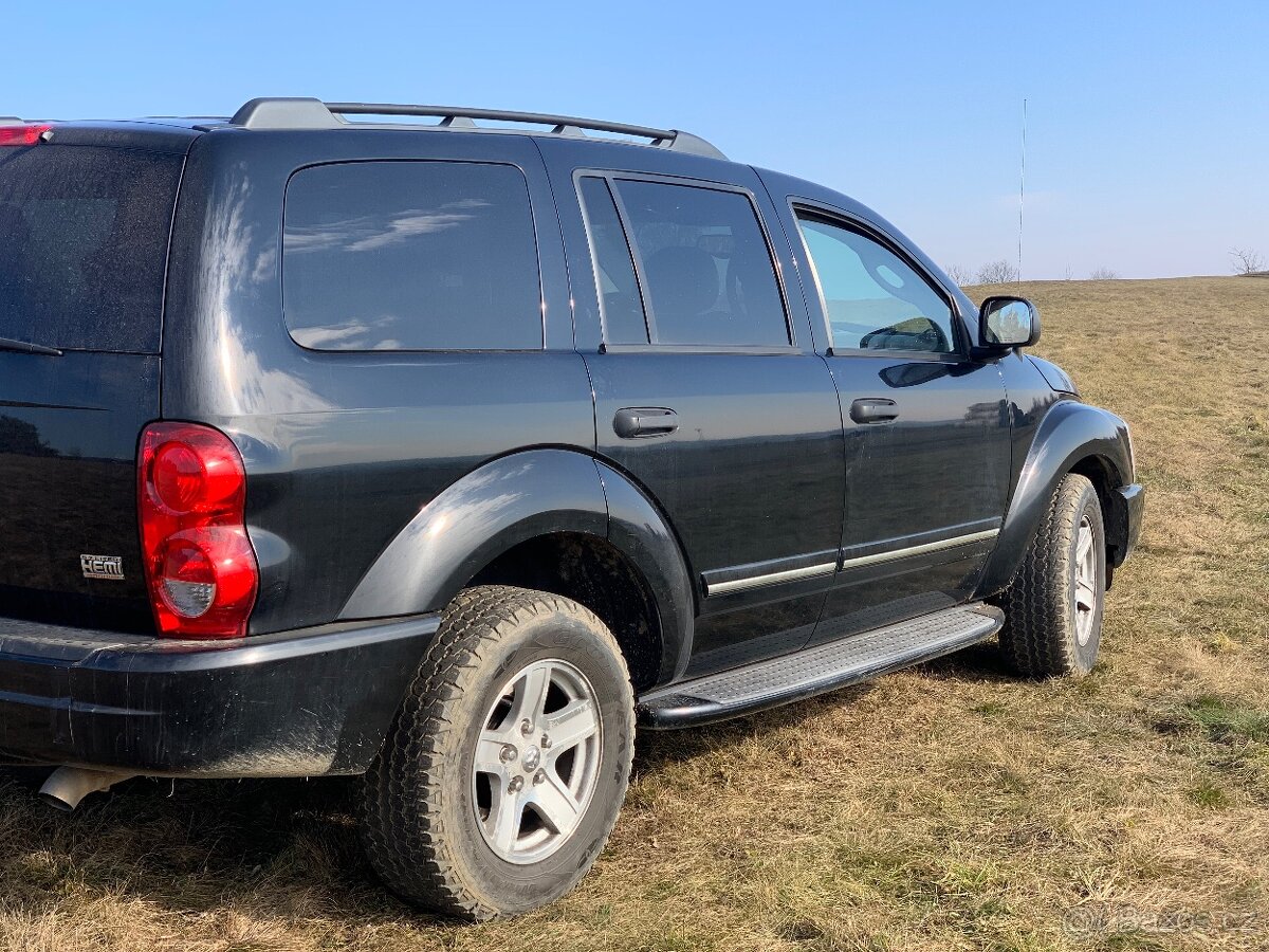 Dodge Durango - 8