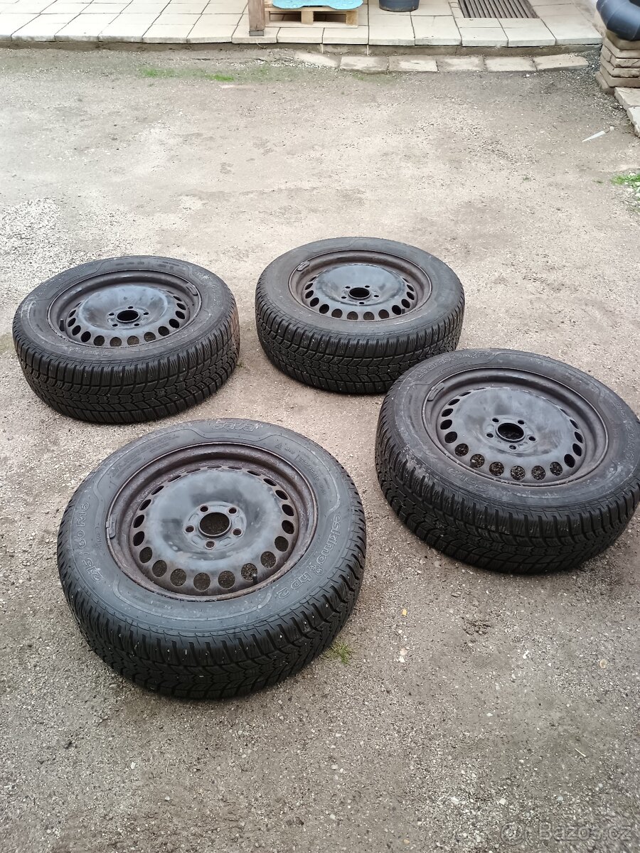 Zimní pneu 215/60 R16 - 8