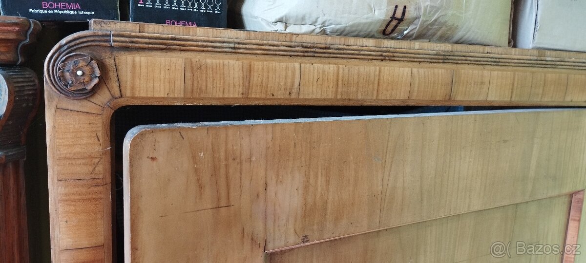 Jednodveřová skříň dýhovaná ořechem, třešeň 2ks - 8