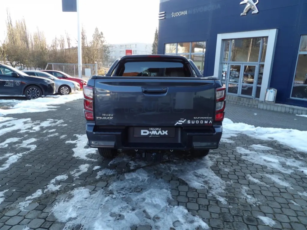 Isuzu D-Max, V-Cross Double Cab 4x4 A/T - 8