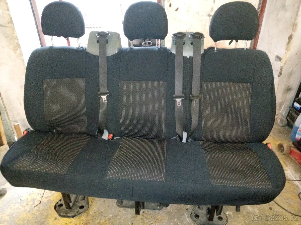 PRODÁM POTAH NA TROJSEDAČKU FORD TRANSIT. - 8