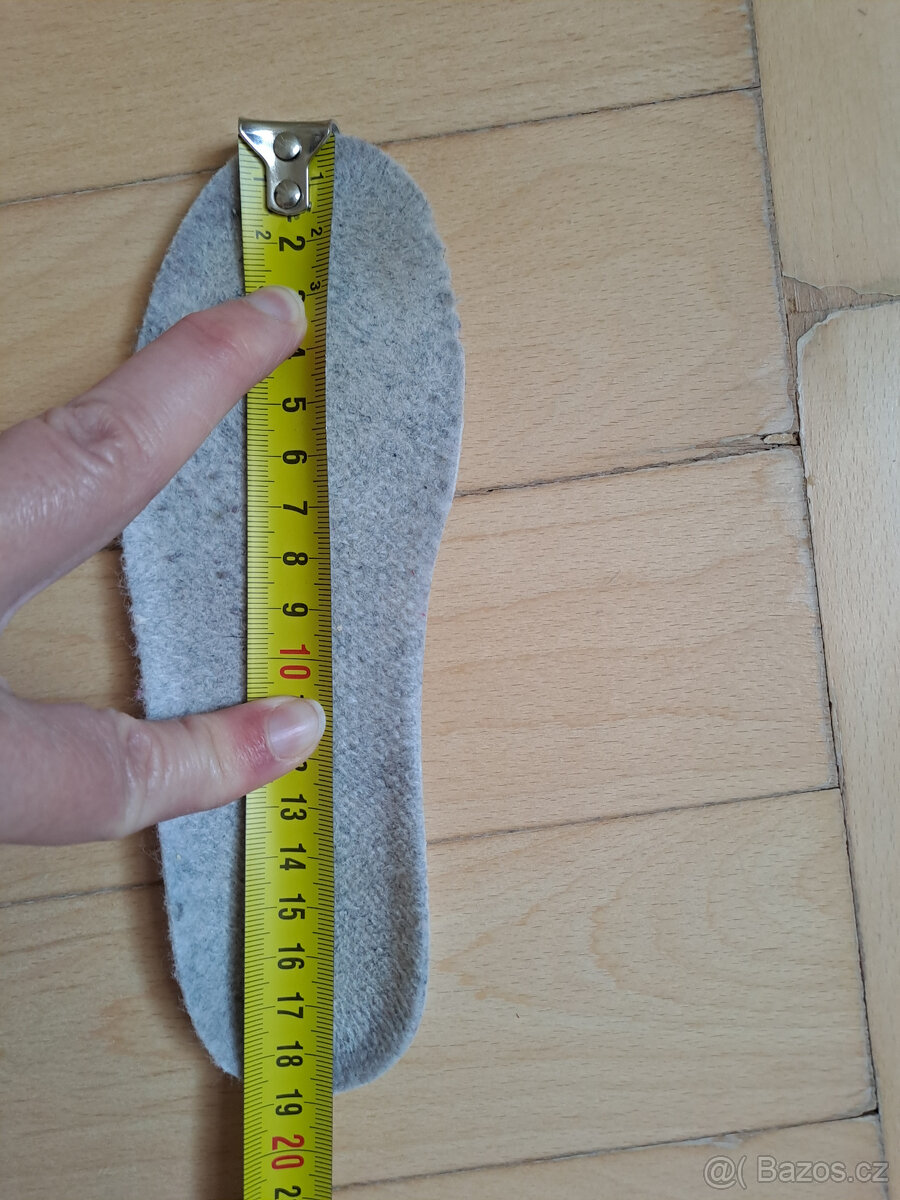 Zimní boty zn. Lowa, vel. 29 - 8