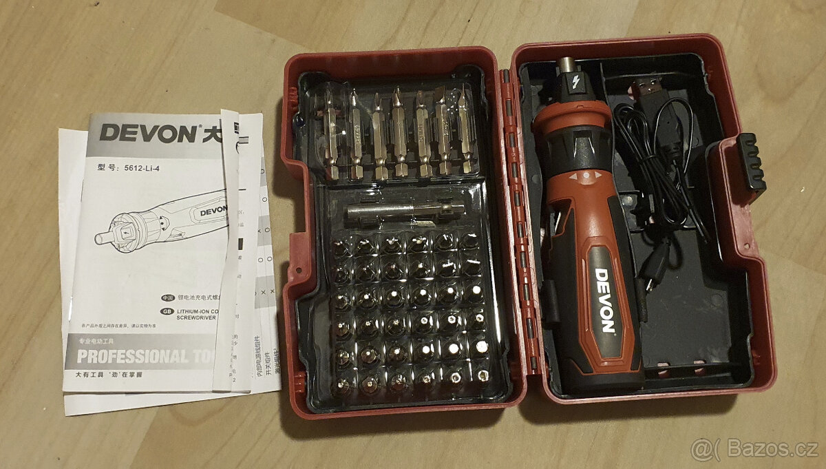 Elektrikářský kapesní aku šroubovák se světlem a indikací - 8