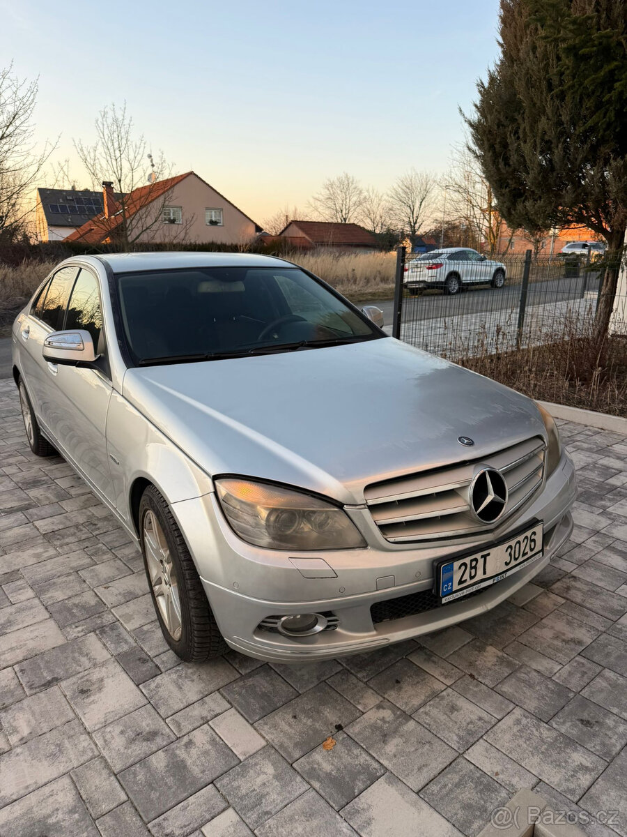 MERCEDES BENZ C 220CDi AVANTGARDE - 8