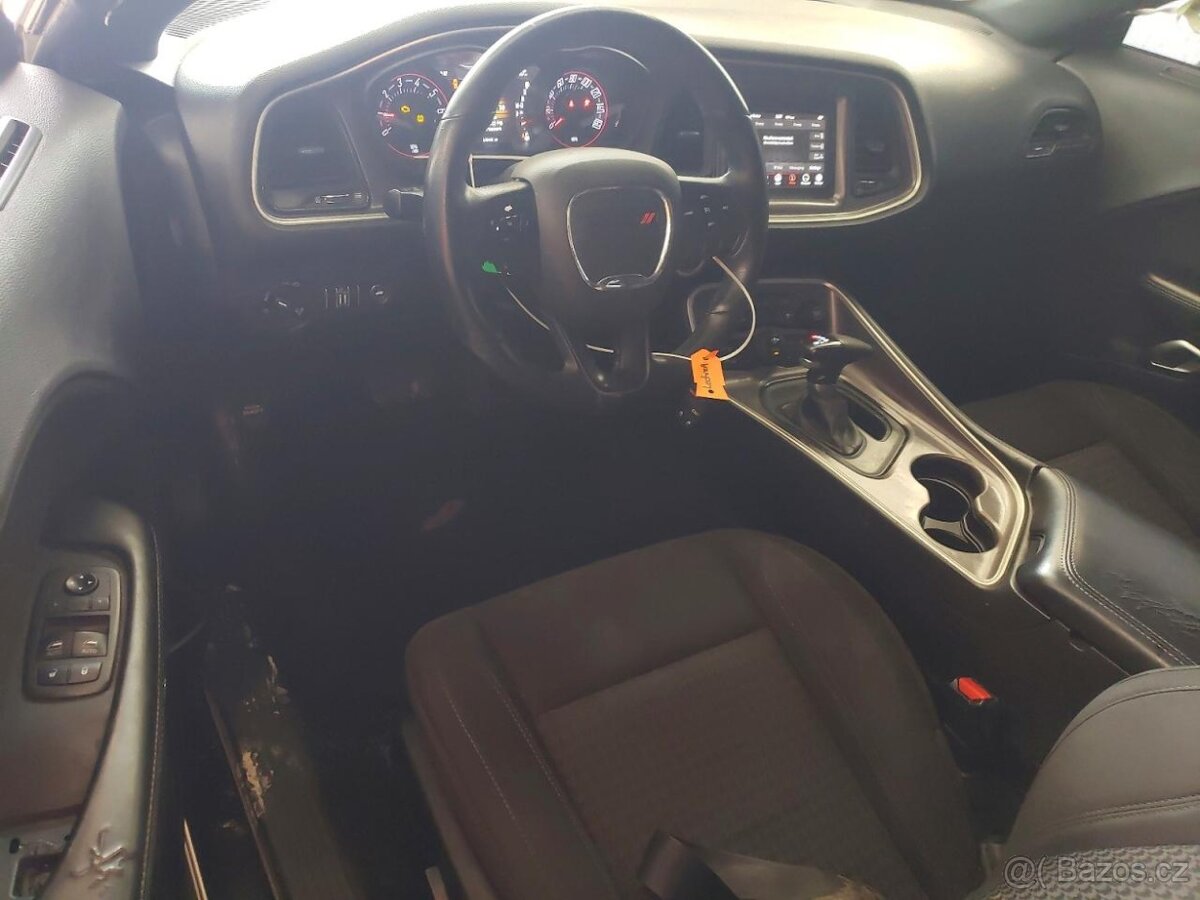 2019 DODGE CHALLENGER SXT - 8